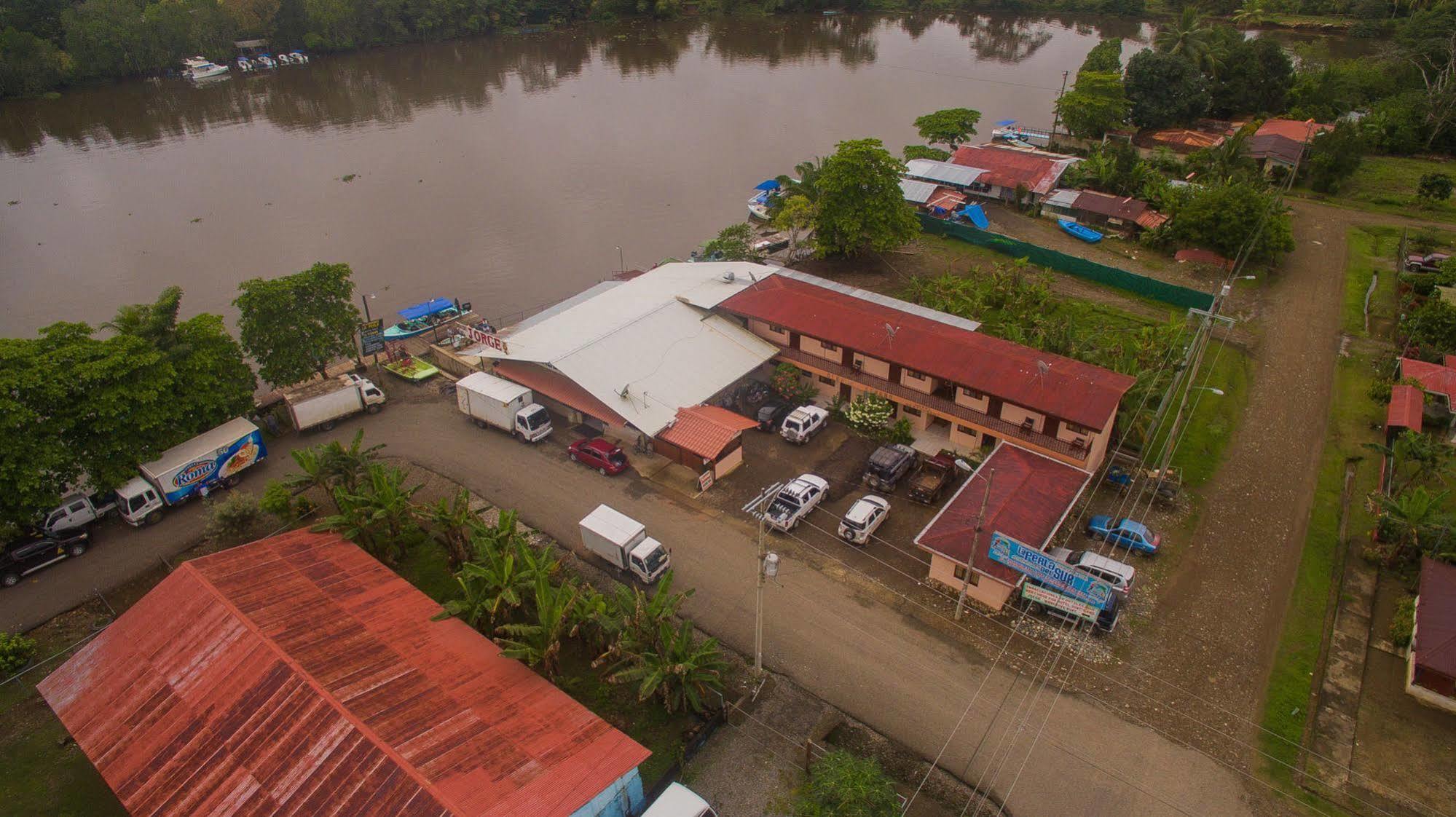 Hotel Sierpe River Zewnętrze zdjęcie